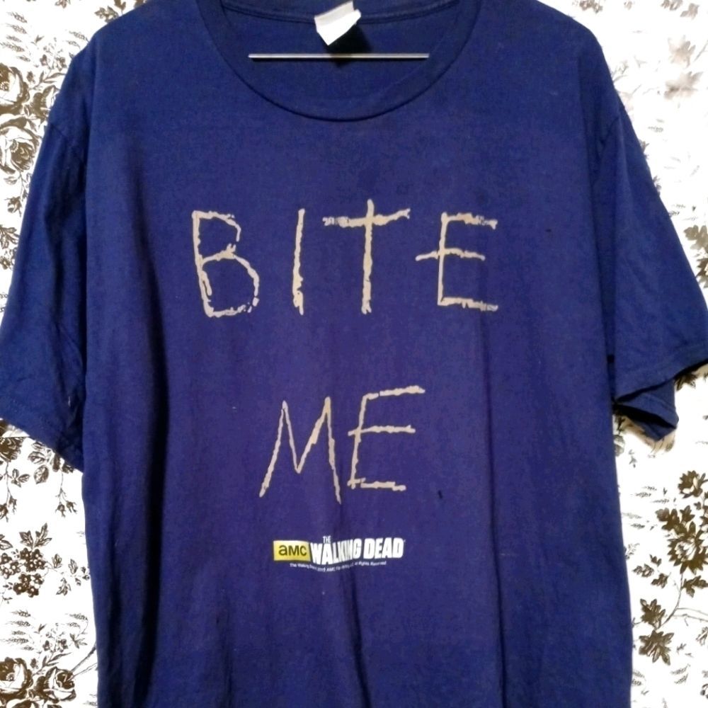 🎉The Walking Dead "Bite Me" T-Shirt